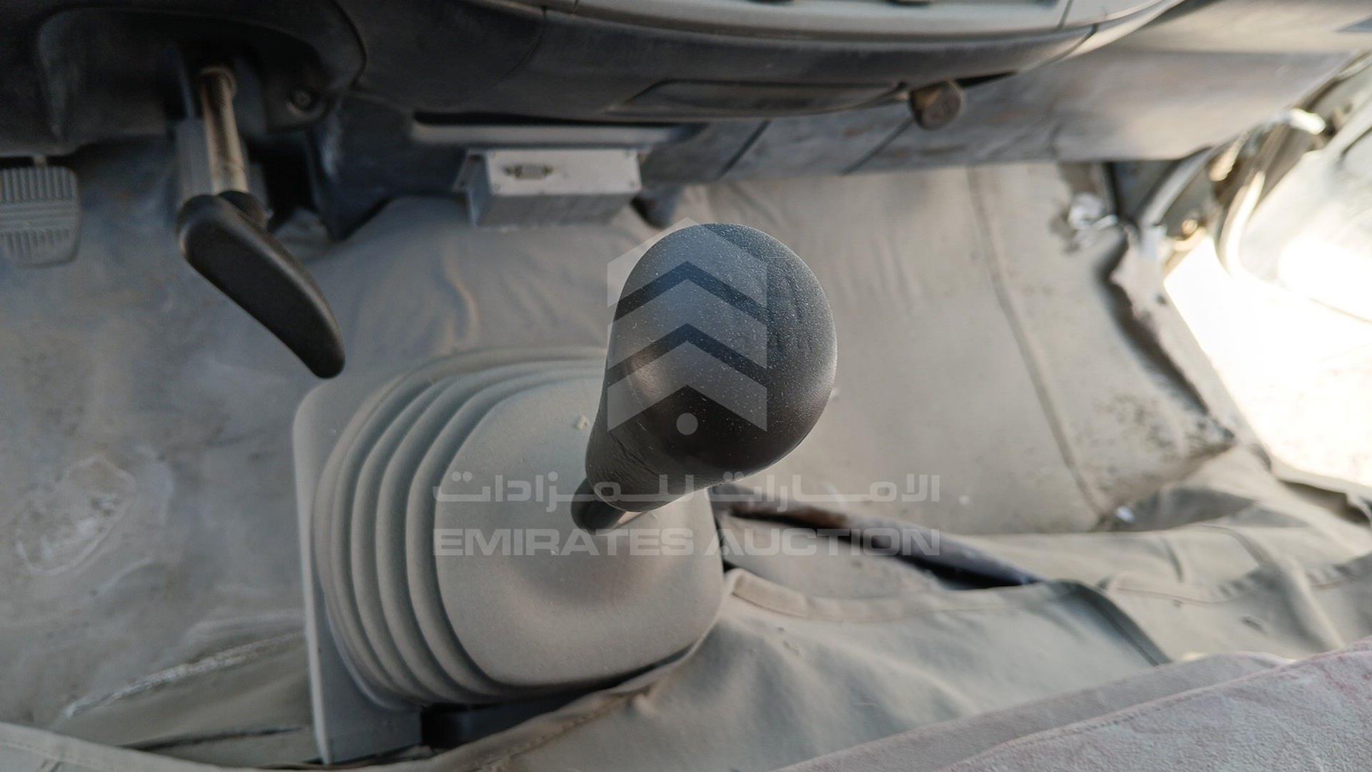 2009 NISSAN URVAN VIN: JN6AE54S69X019457