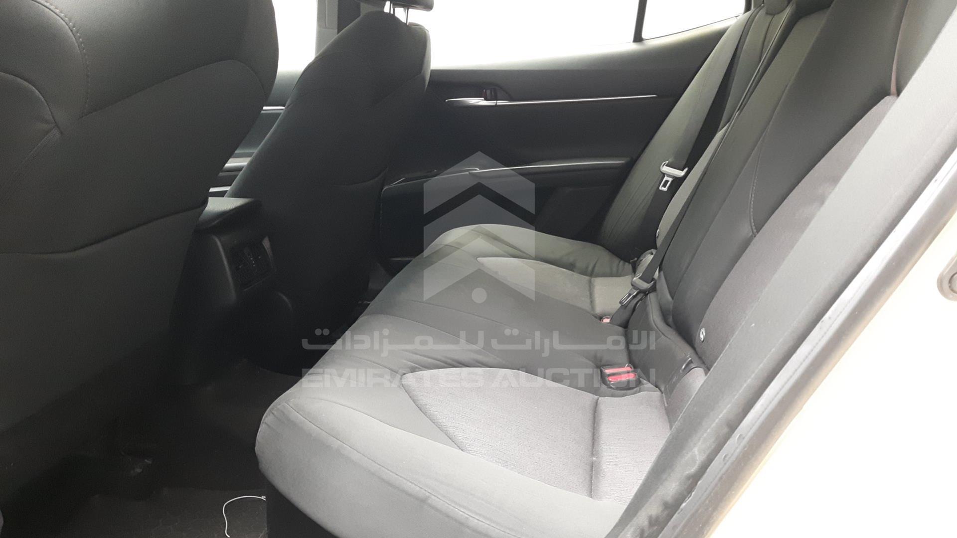 2019 TOYOTA CAMRY HYBRID VIN: JTNB29HK8K3016926