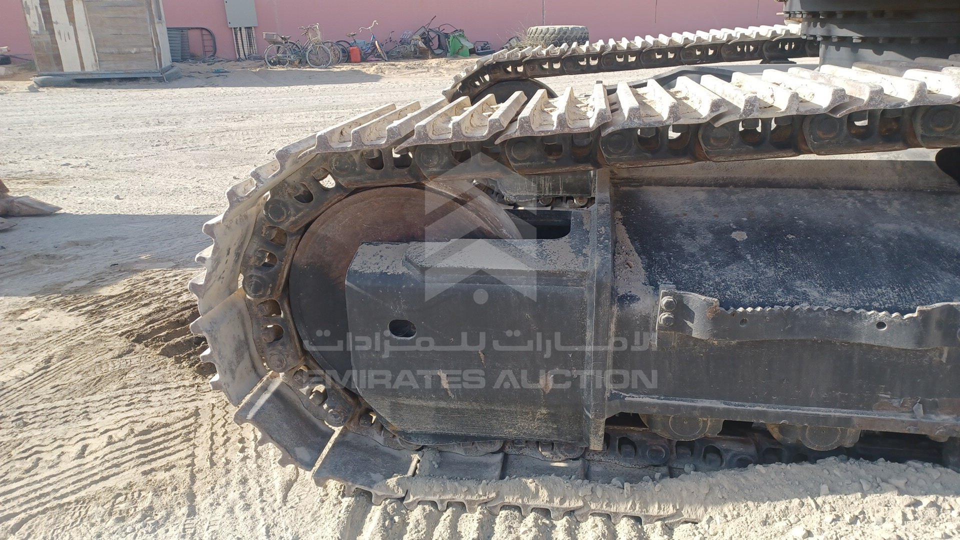 2013 KOMATSU PC400-7 VIN: KMTPC086J02052618