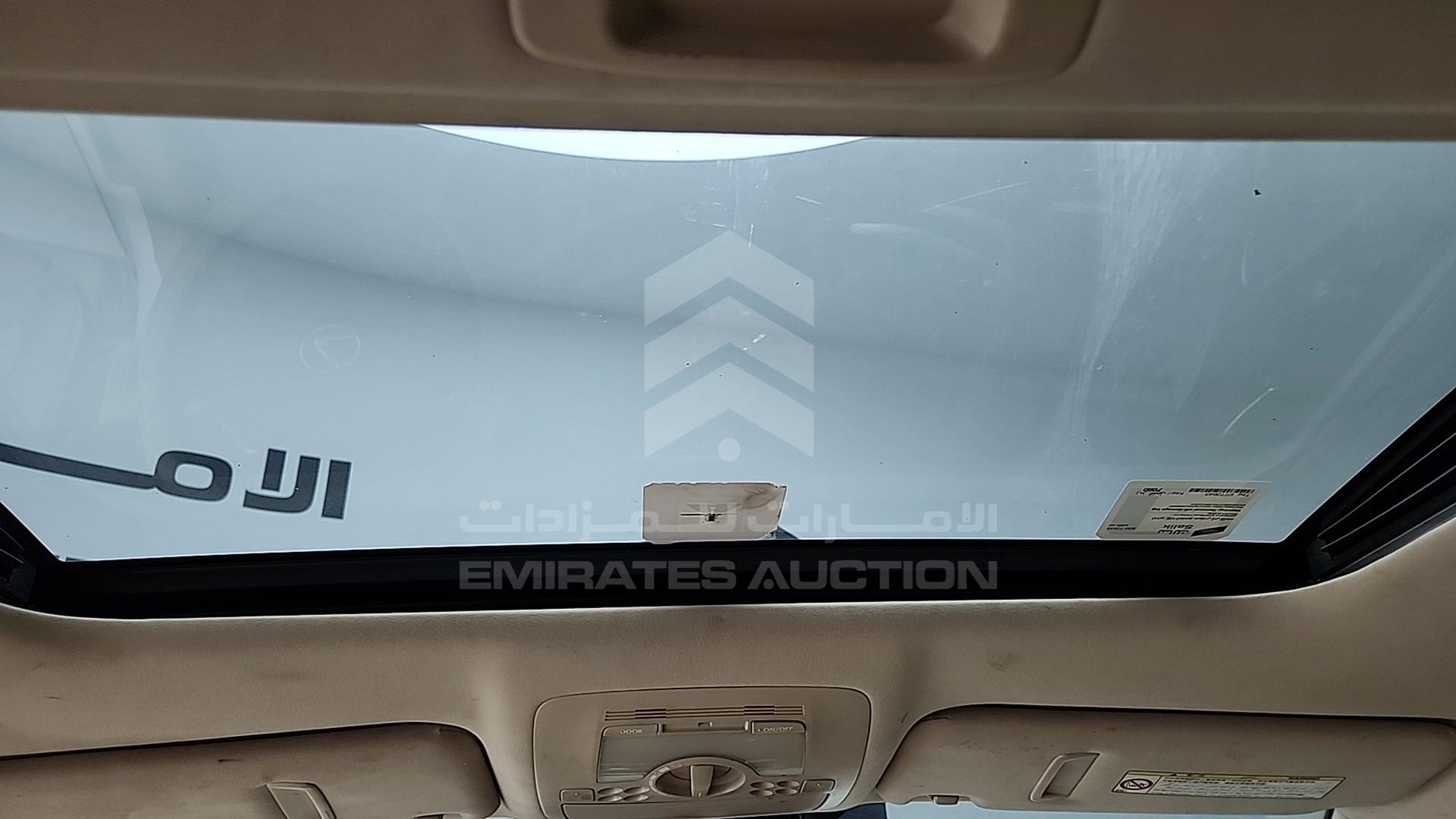 2007 LEXUS --- VIN: JTHBG262X72001369