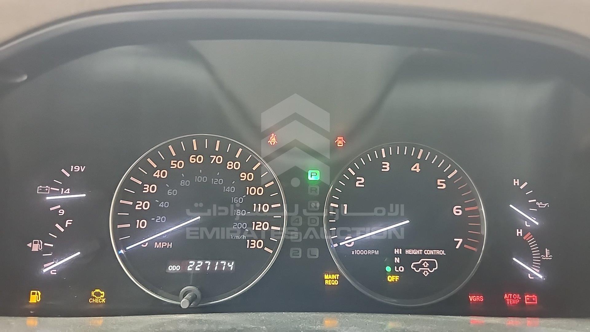 2005 LEXUS LX 470 VIN: JTJHT00W154003131
