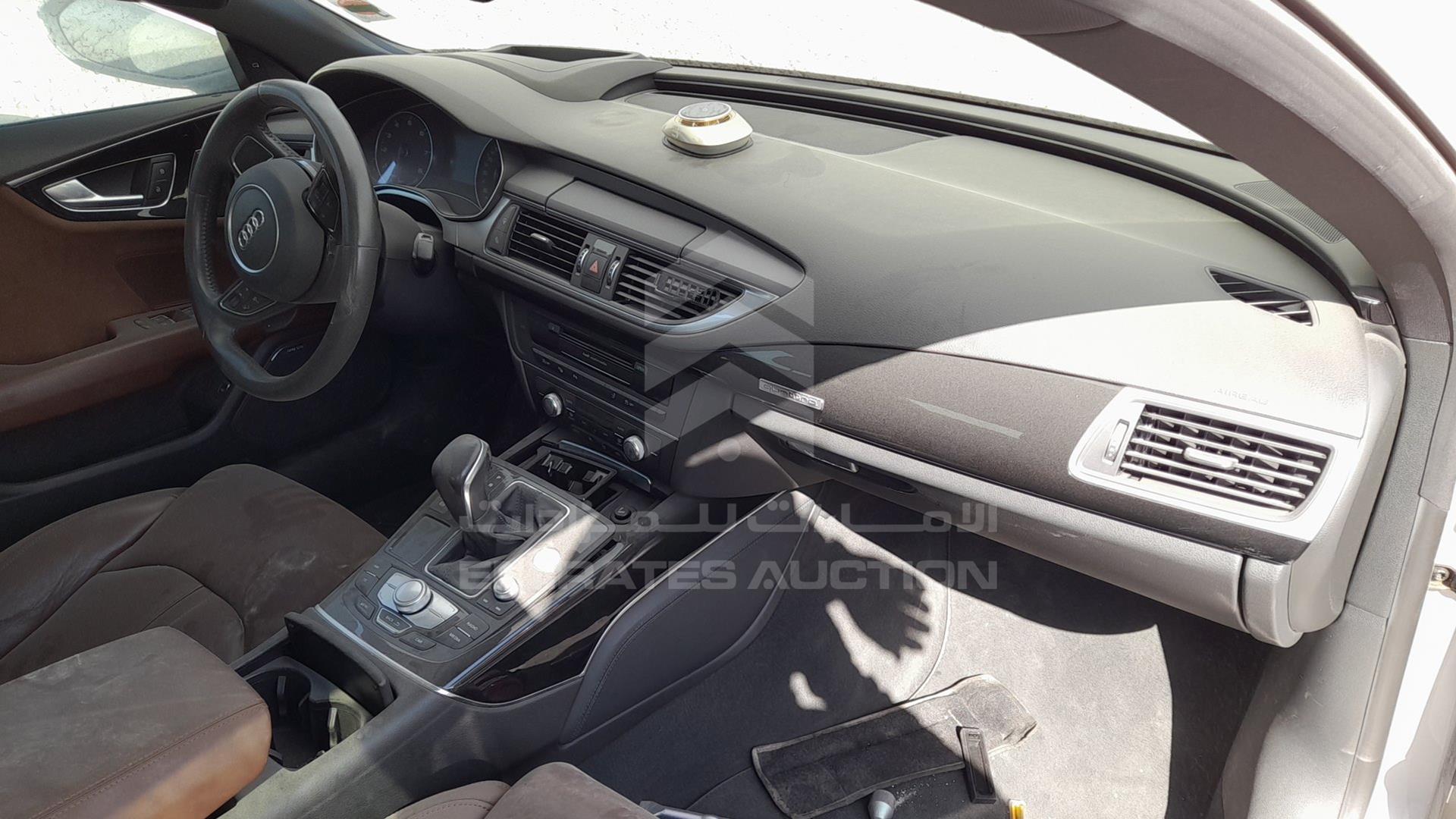 2016 AUDI A7 VIN: WAUSGCFC5GN118823