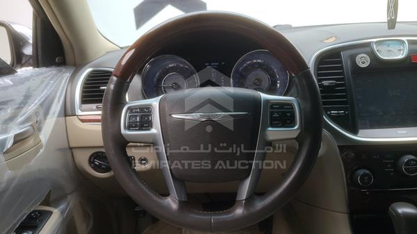 Chrysler 300 2014 2C3CCAAG4EH326882 Image 12