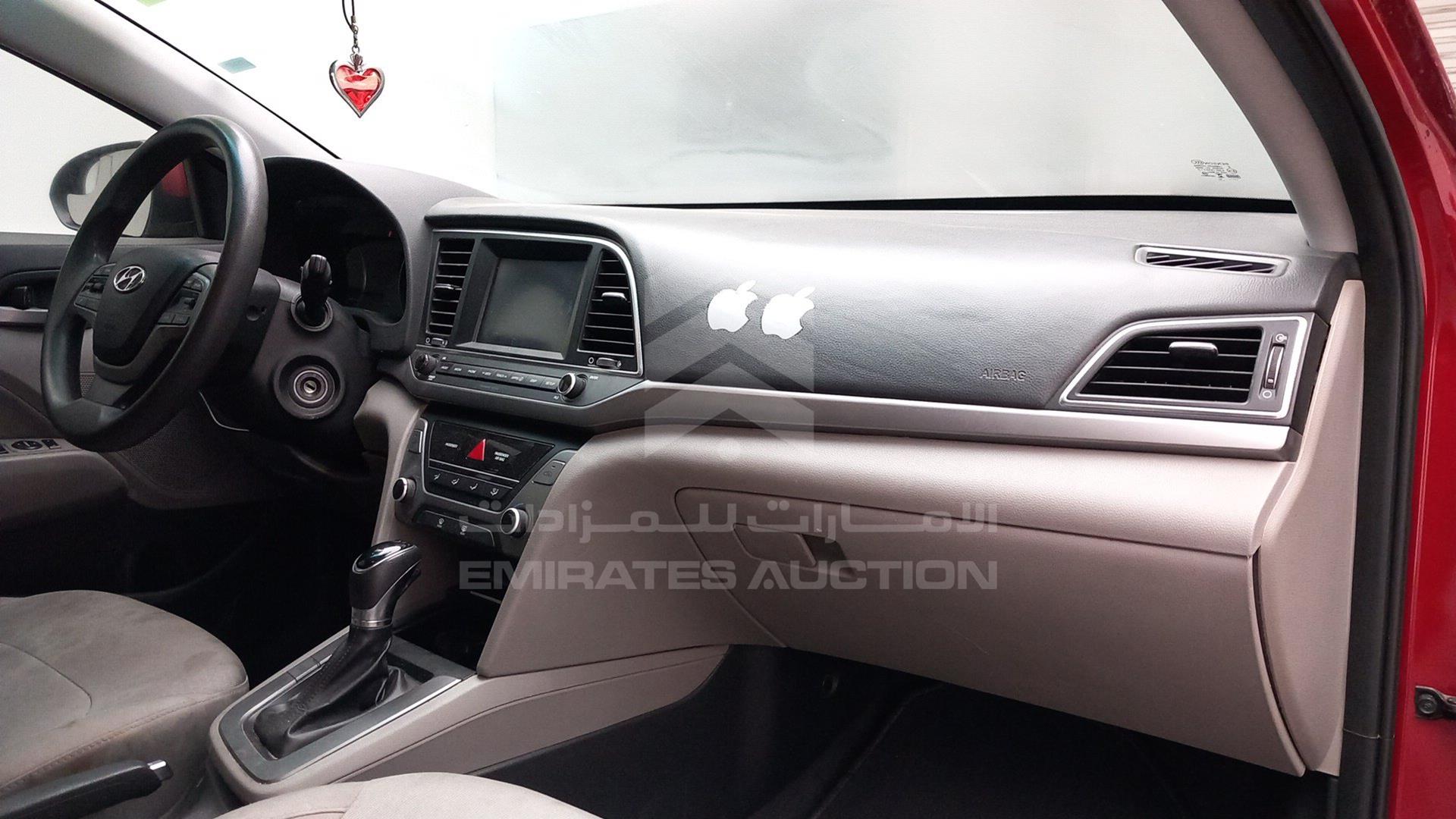 2017 HYUNDAI ELANTRA VIN: KMHD84LFXHU062300