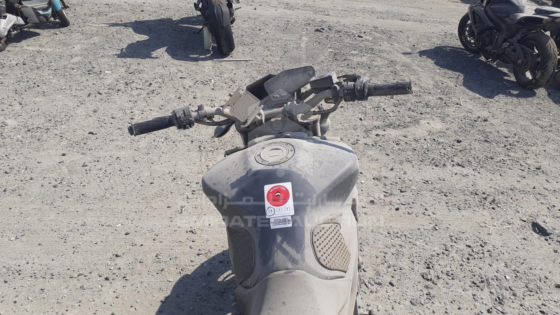 2014 YAMAHA MT 09 VIN: JYARN2949FA001186