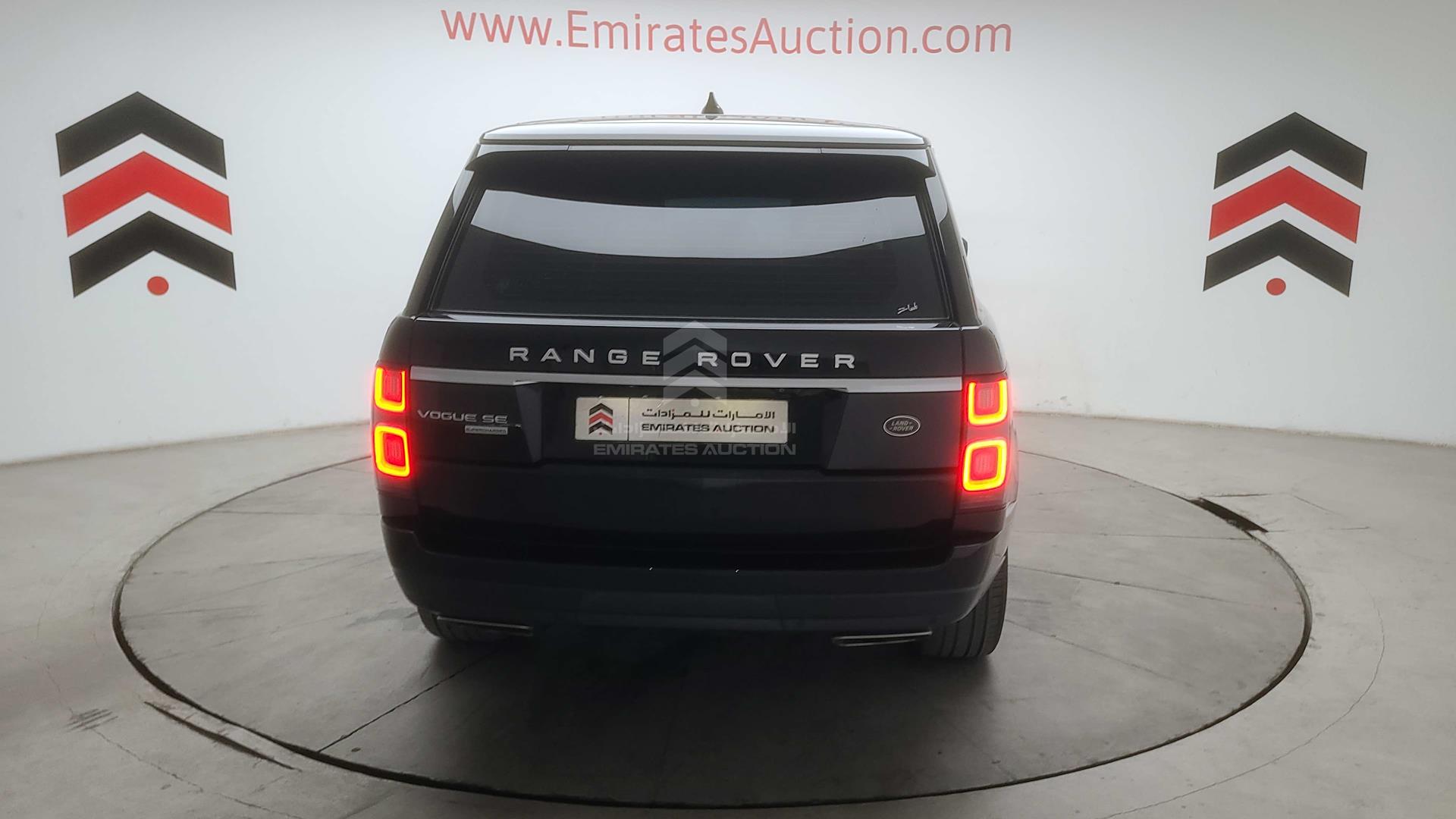 2018 RANGE ROVER VOGUE VIN: SALGA2BE5JA502586