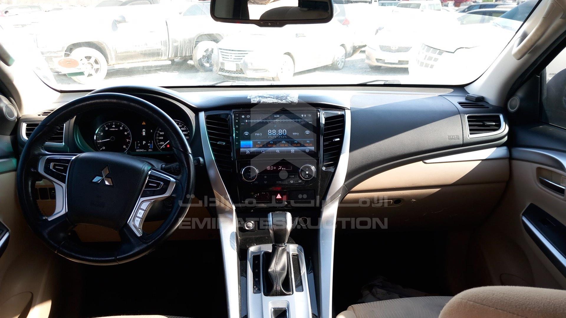 2017 MITSUBISHI MONTERO VIN: MMEMC21X8HH003996