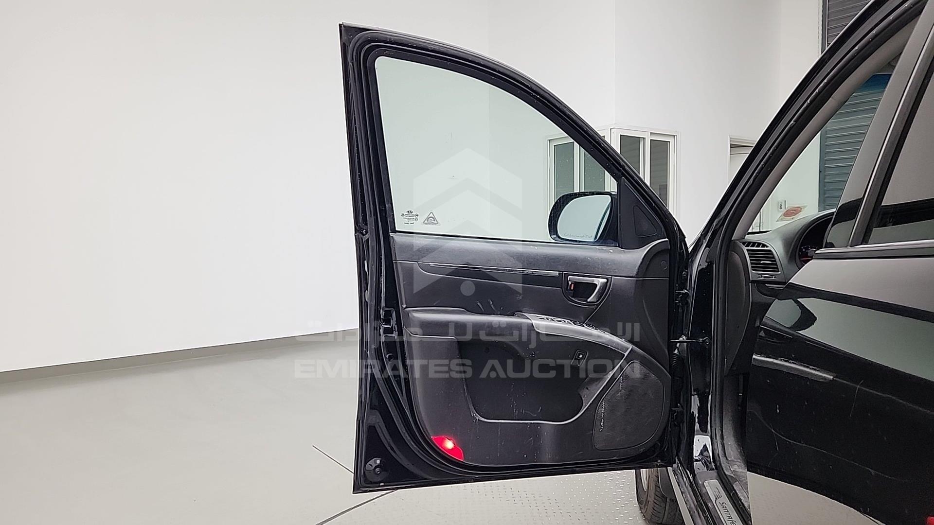 2012 HYUNDAI SANTA FE VIN: KMHSH81G8CU870180