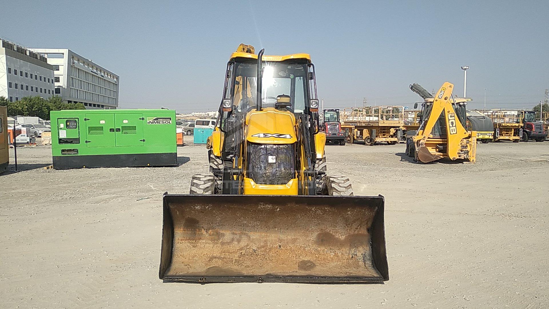 2017 JCB 3DX VIN: HAR3DXSUT01492264