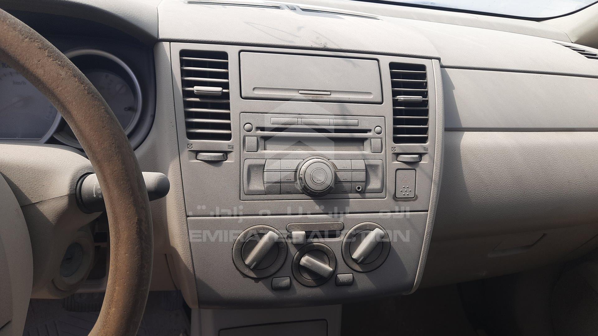 2009 NISSAN TIIDA VIN: JN1CC11C89T038075