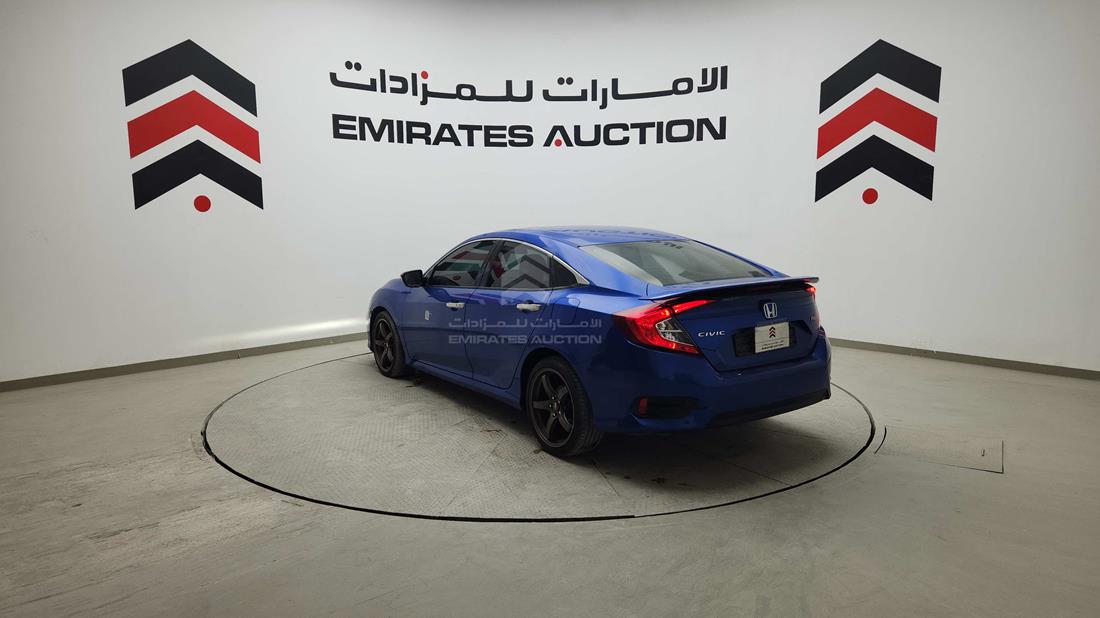 هوندا سيفيك 2019 — الزاوية الخلفية اليسرى — صورة 7