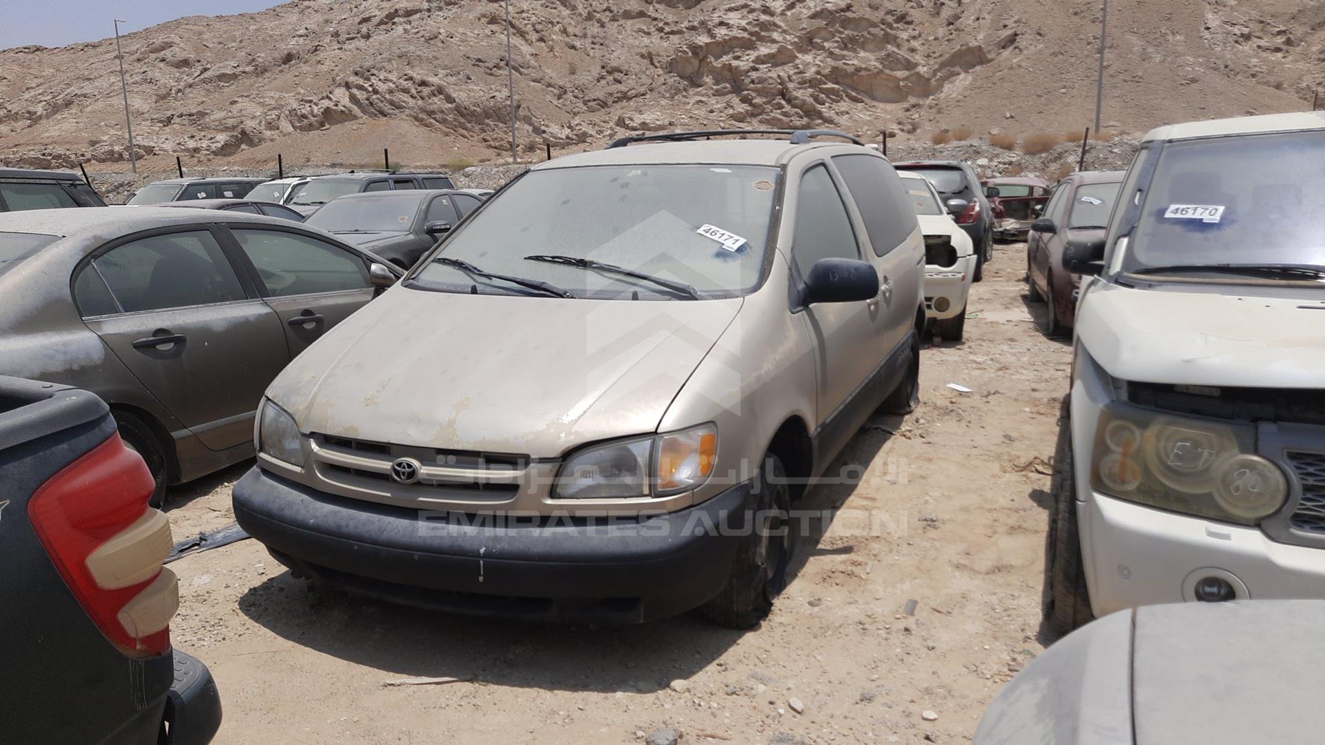 2000 TOYOTA SIENNA VIN: 4T3ZF13C9YU232654