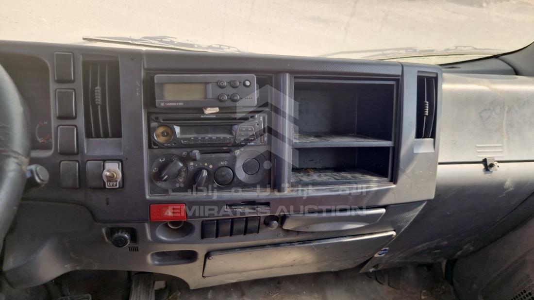 2013 Isuzu NMR — Entertainment Systems & Camera Monitor & Navigation — Photo 16