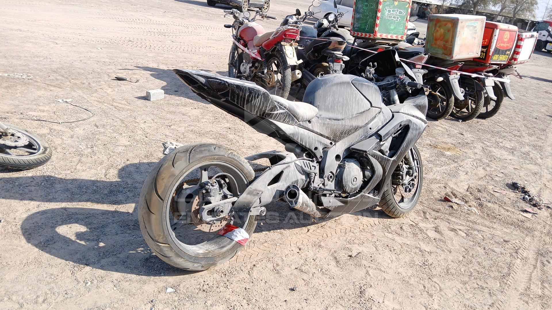 2008 SUZUKI MOTORBIKE VIN: JS1GT77A782105027