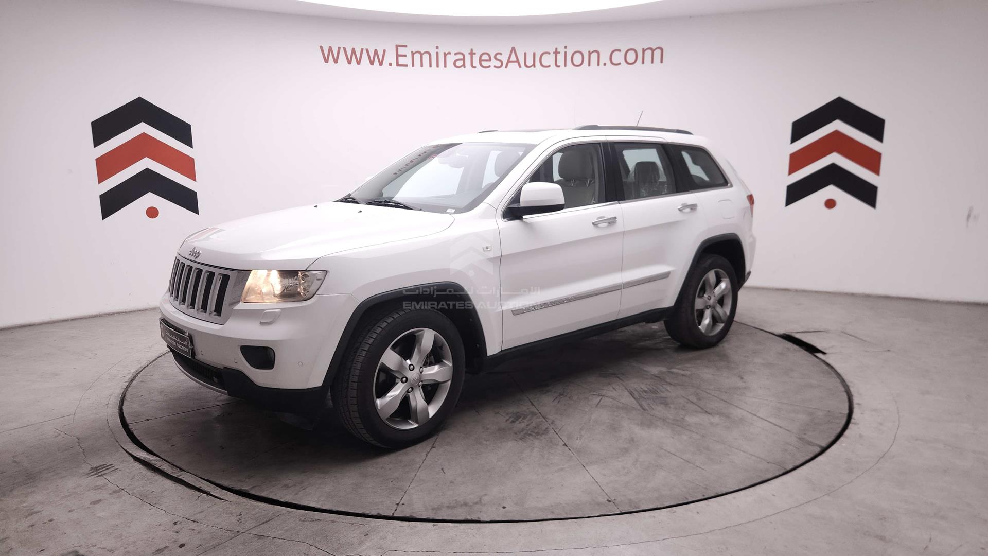 2013 JEEP GRAND CHEROKEE VIN: 1C4RJFBT6DC586576