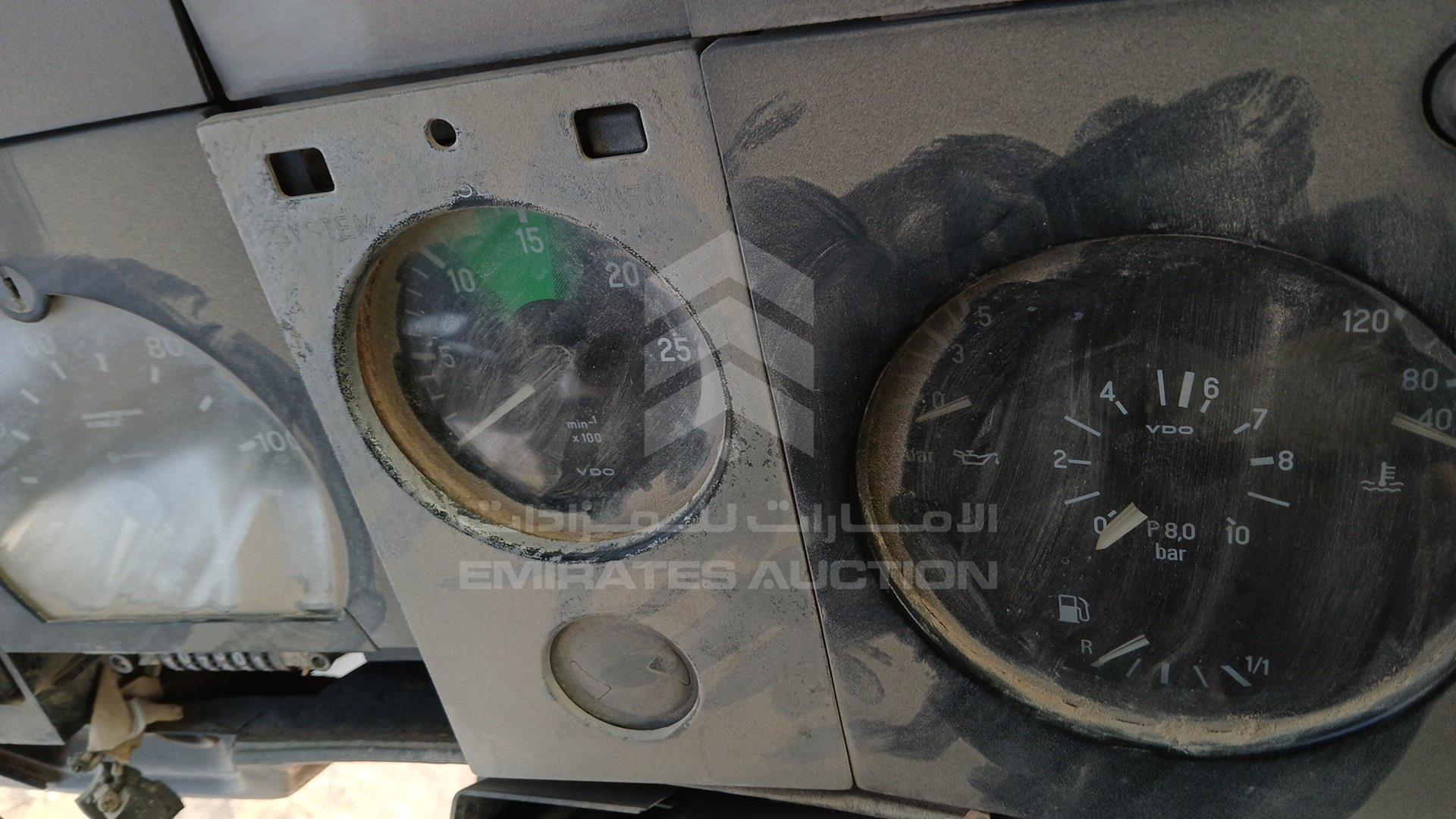 0 MERCEDES TANKER VIN: WDB6584701K221902