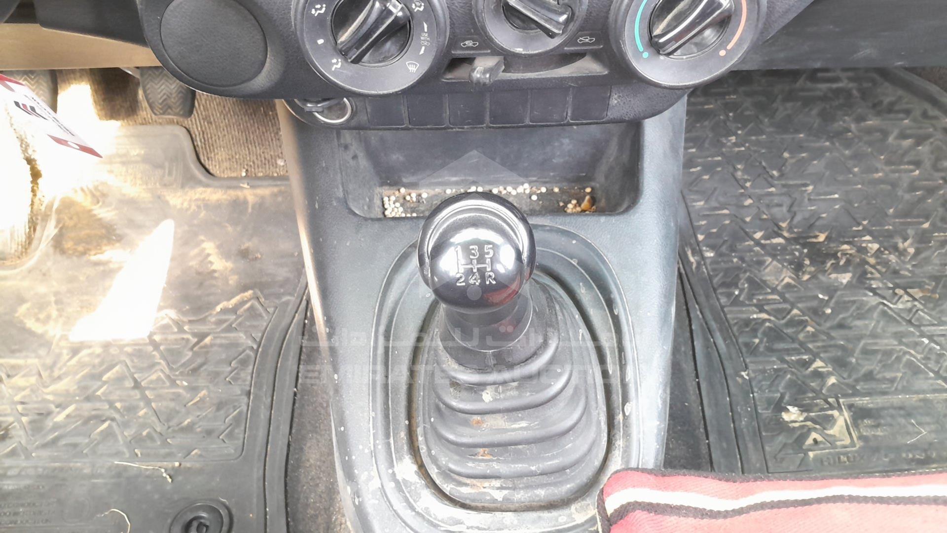 2016 TOYOTA HILUX VIN: MR0CX6CD2G0290716