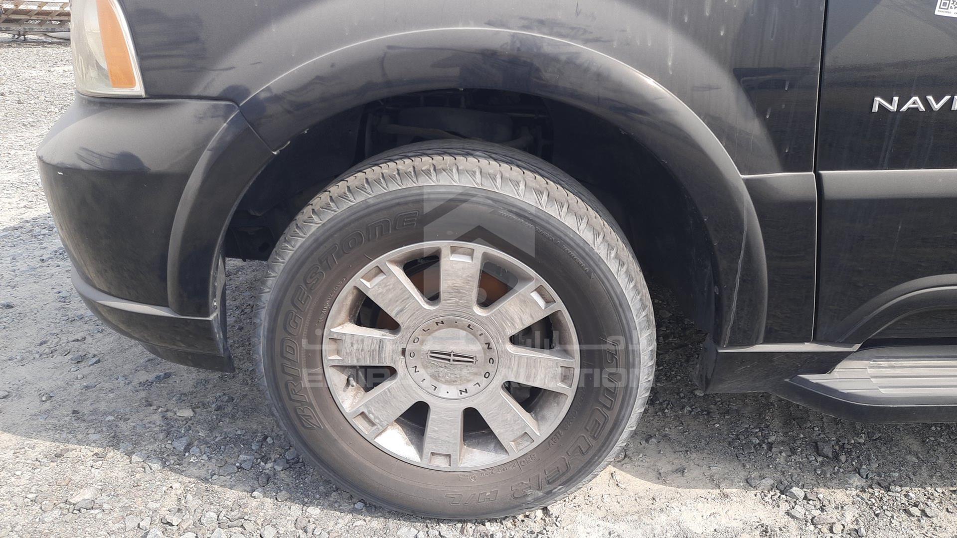 2003 LINCOLN NAVIGATOR VIN: 5LMFU28R13LJ07776