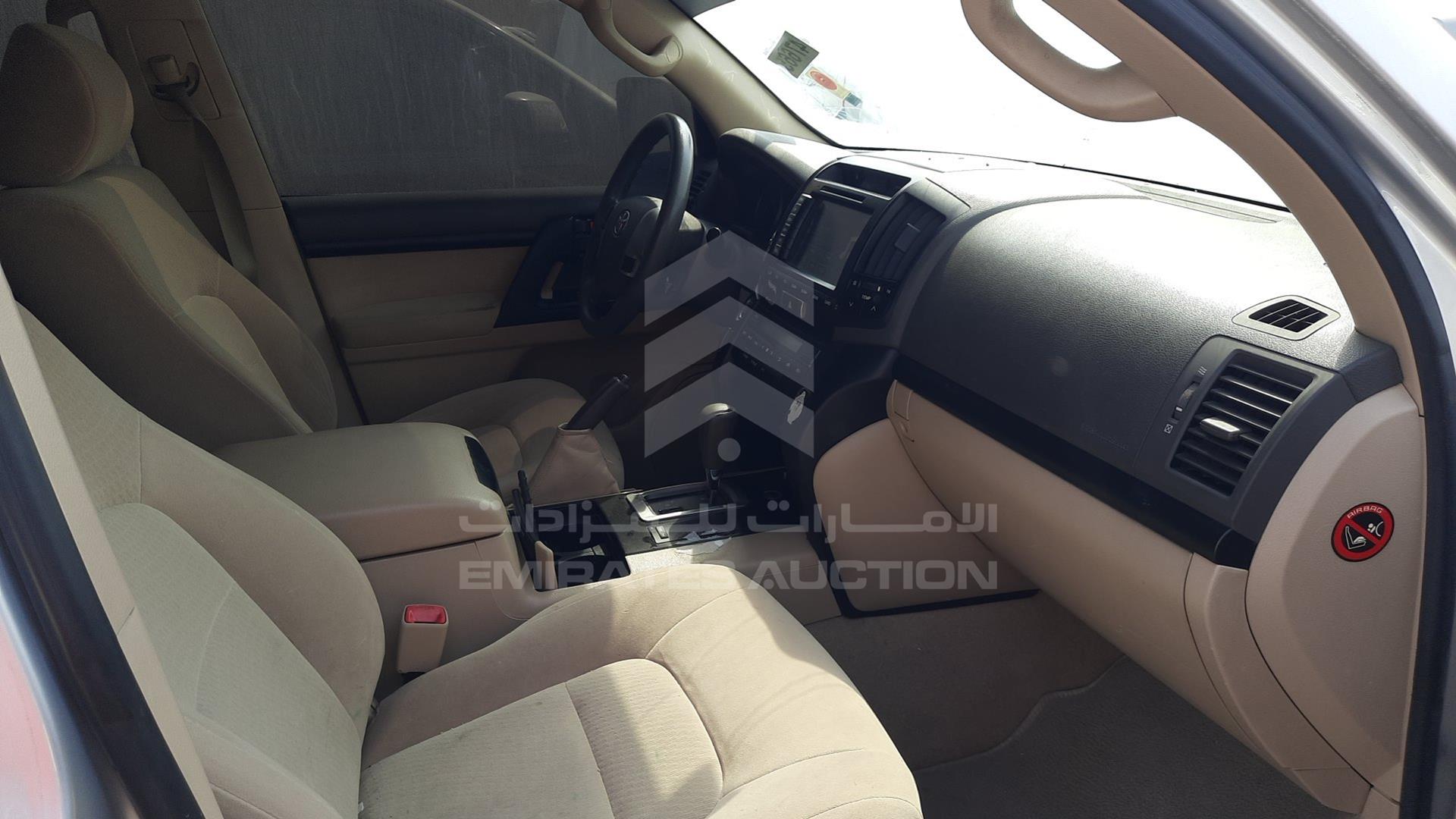 2013 TOYOTA LAND CRUISER VIN: JTMDU09JXD4076910