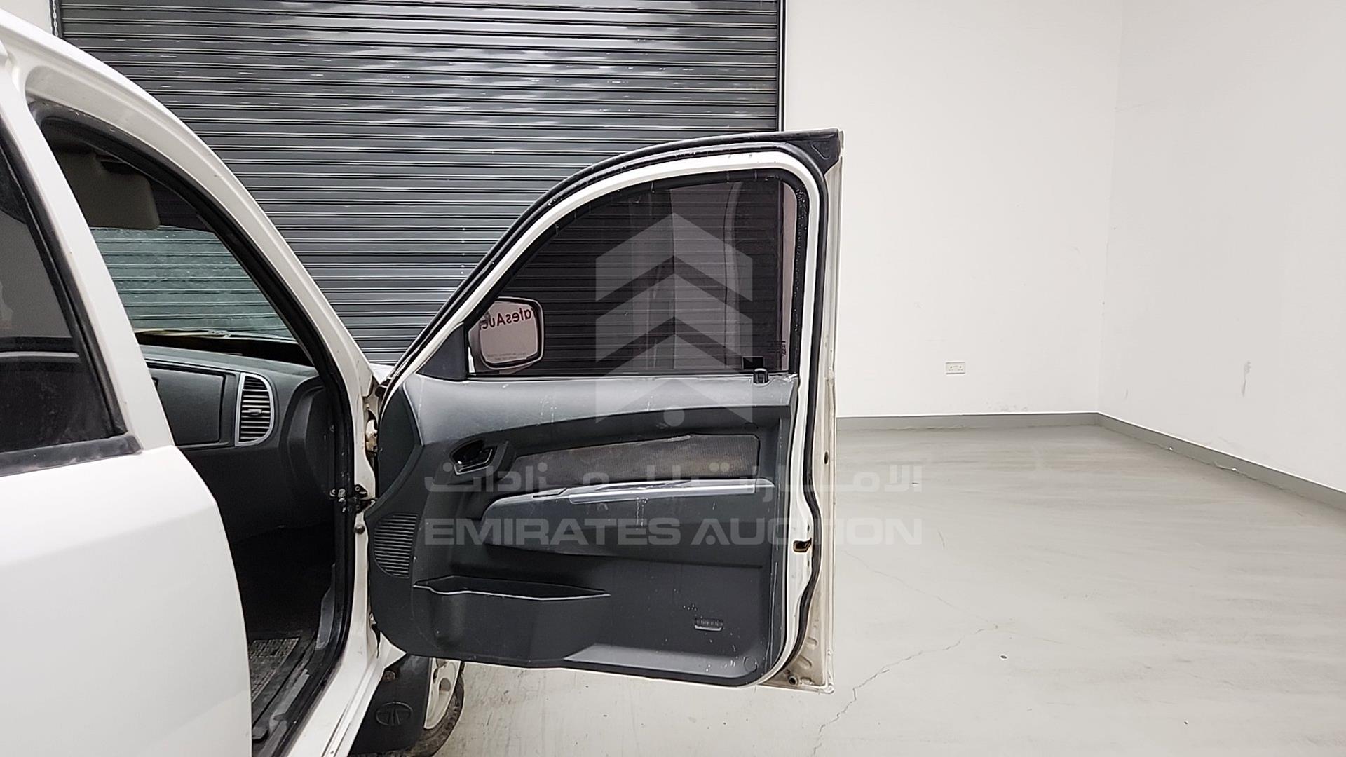2012 TATA XENON VIN: MAT464054CSL01885