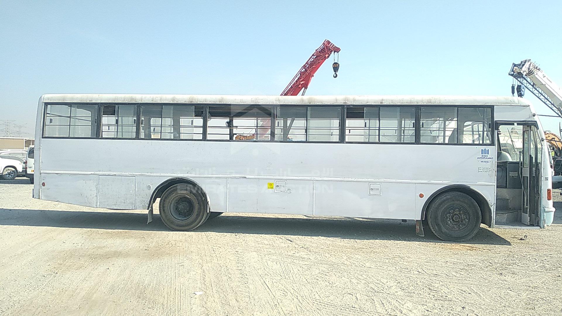 2009 ASHOK LEYLAND FALCON VIN: MB1PBEJA892135153