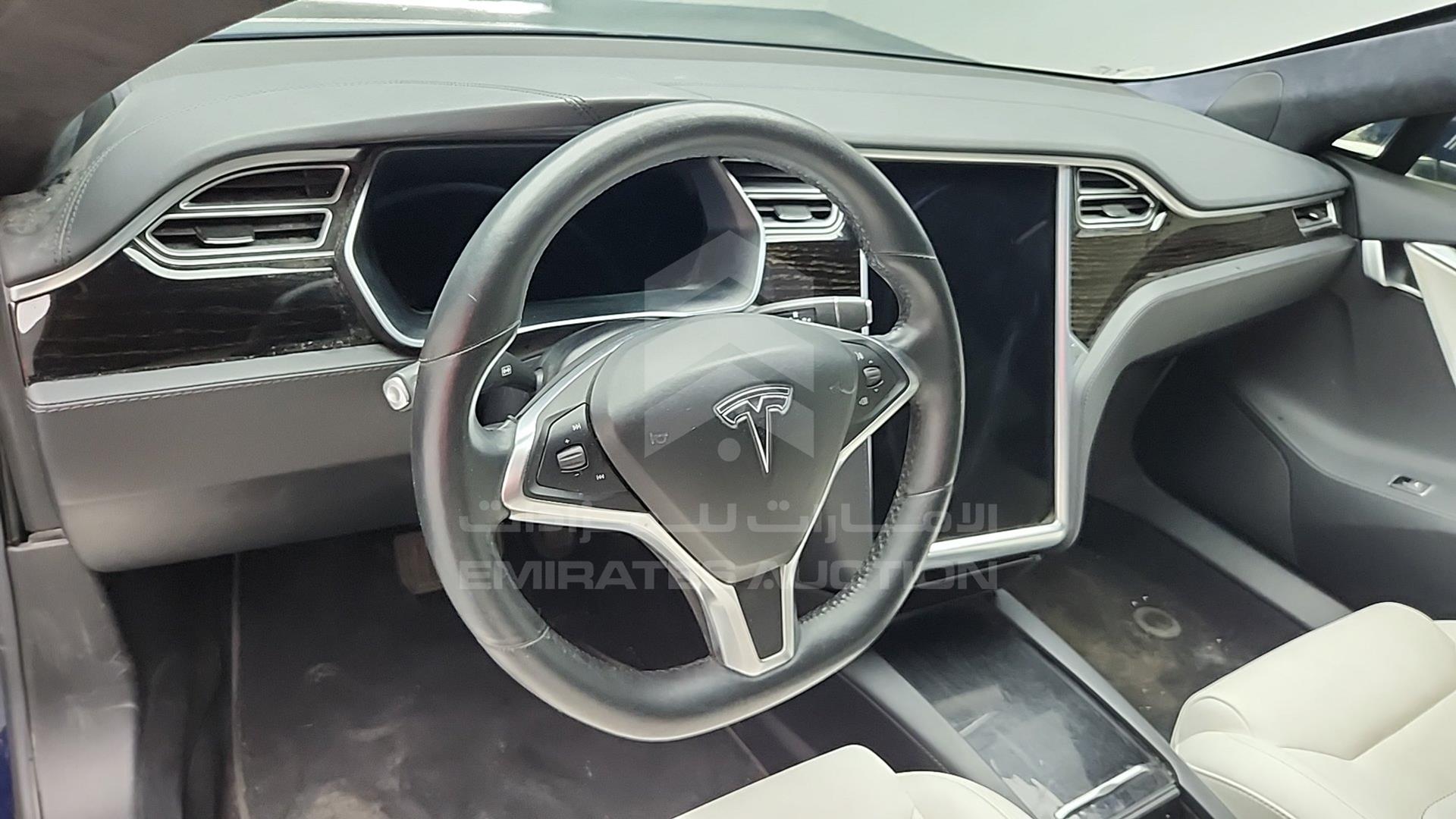 2018 TESLA MODEL S VIN: 5YJSA7E22JF237780