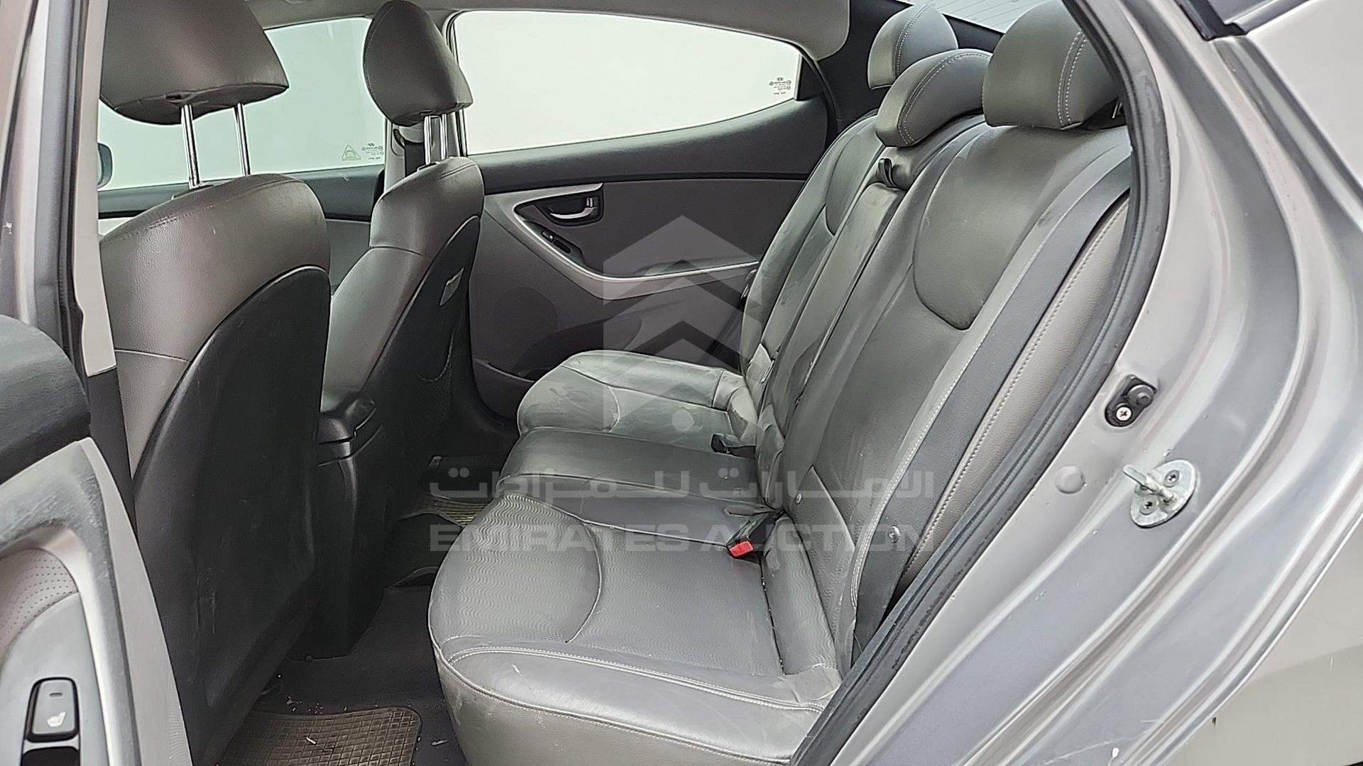 2011 HYUNDAI ELANTRA VIN: KMHDH4AE2BU081960