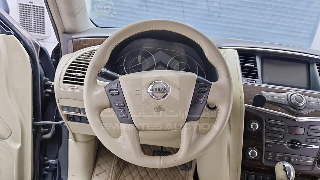 2014 Nissan Patrol — Steering & Mounted Controls — Photo 17