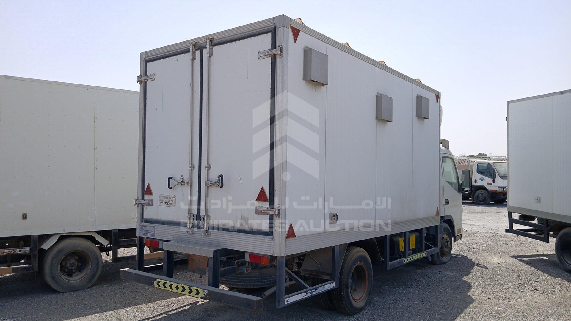 2014 MITSUBISHI CANTER VIN: JL6B6E6P4EK013975