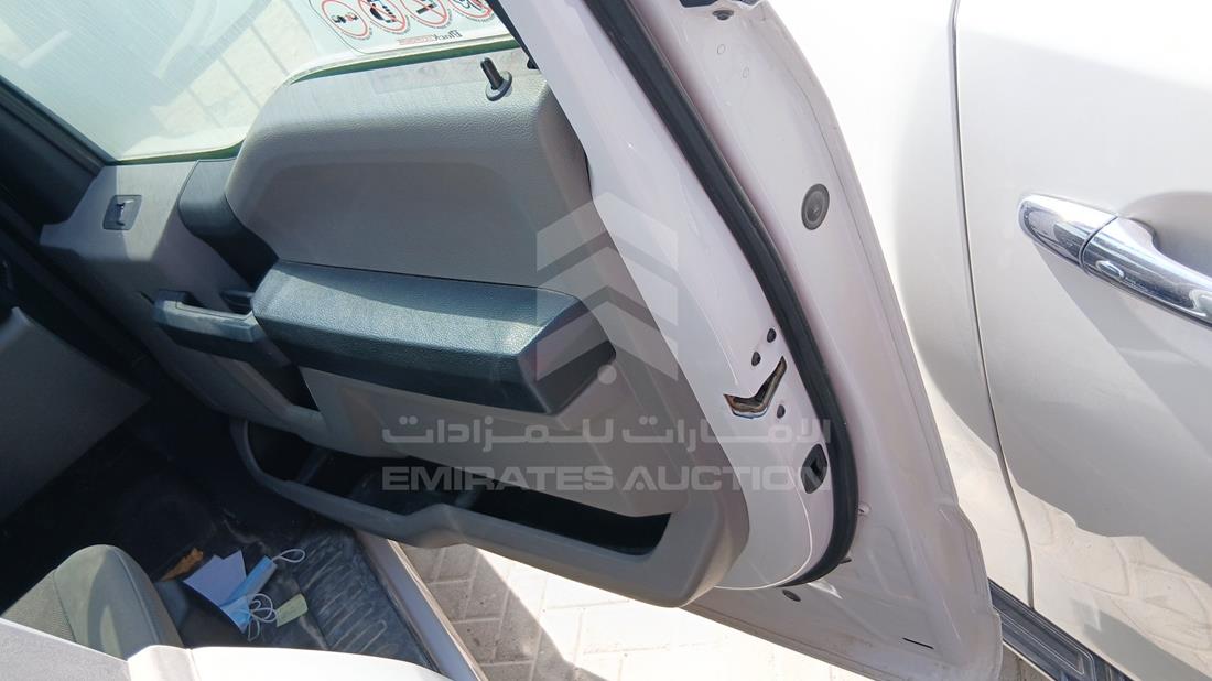 فورد اف 150 2019 — الباب الأمامي الأيمن — صورة 27