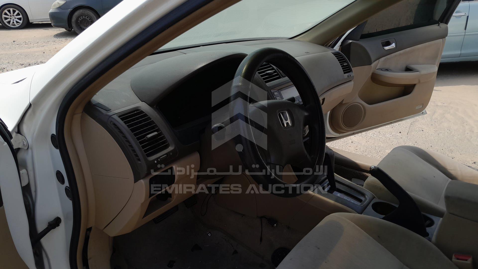 2005 HONDA ACCORD VIN: JHMCM56515C413650