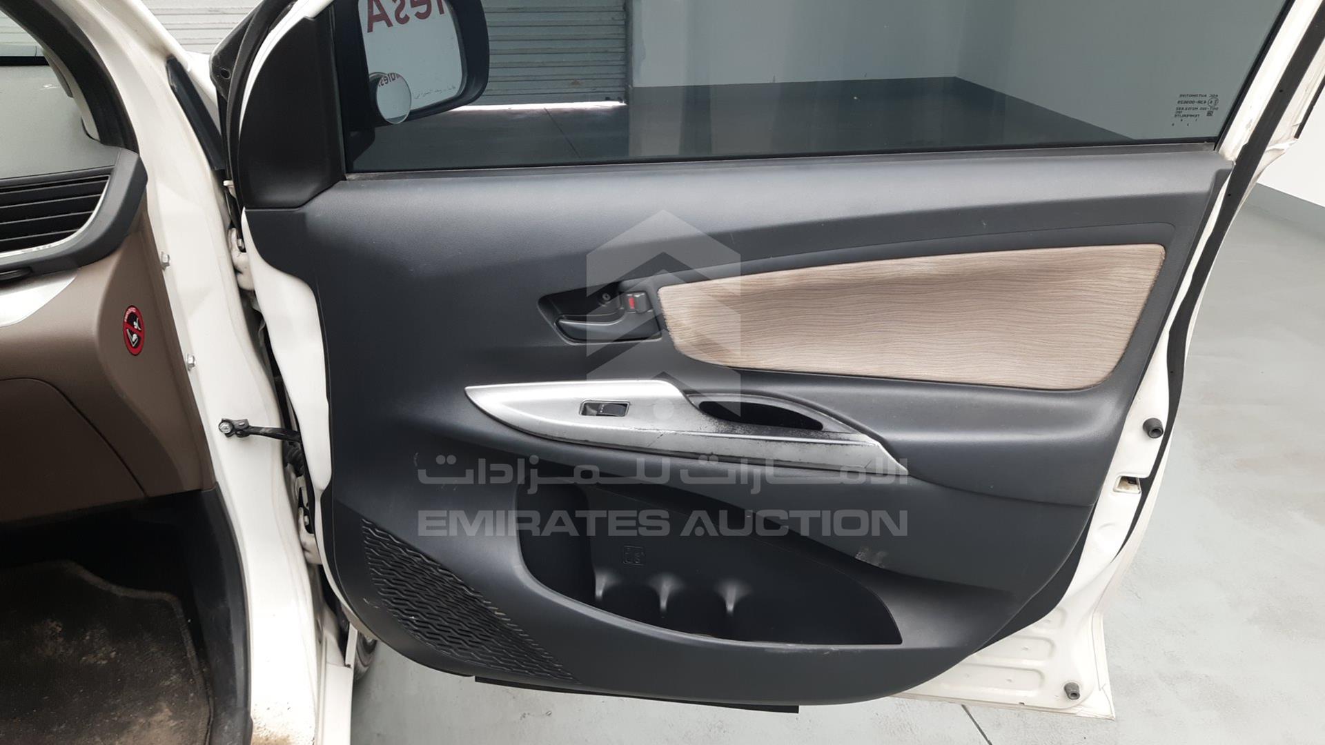 2016 TOYOTA AVANZA VIN: MHKMF53F9GK002525