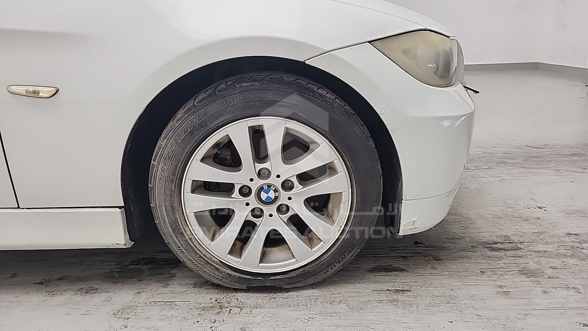 2008 BMW 320I VIN: WBAVG71078A402335