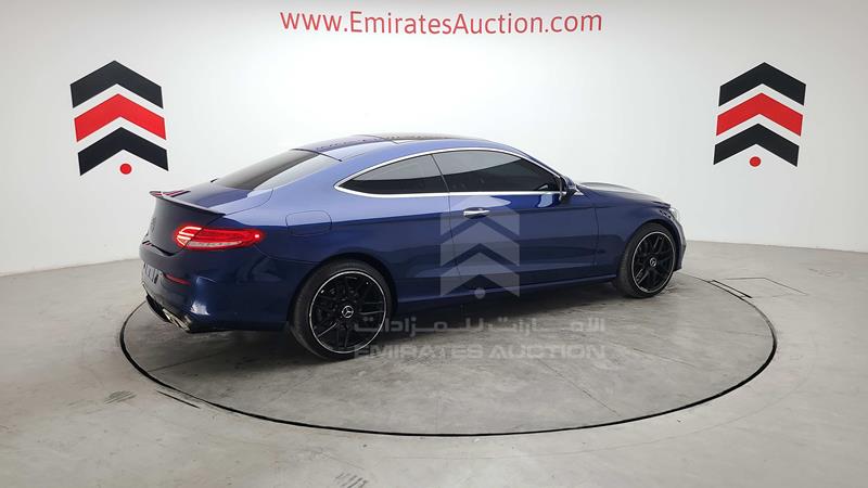 WDDWJ4JB4HF383700 Auction: EmiratesAuction Lot: 406062 WDDWJ4JB4HF383700 Mercedes C 300 2017 BLUE Photo 51
