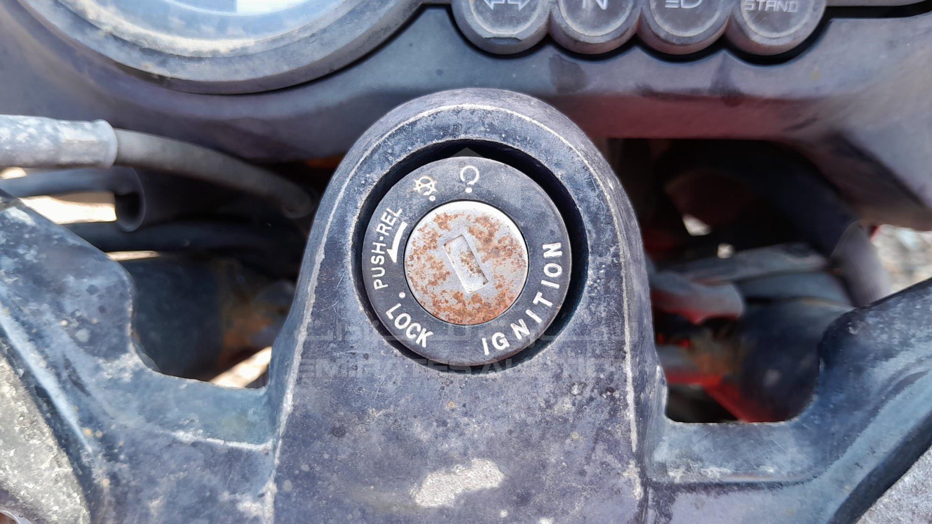 2013 BAJAJ 180 CC VIN: MD2A12DZ8DCL79396