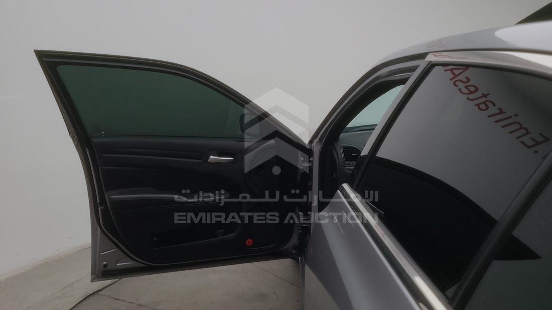 2014 Chrysler 300 for sale in UAE 2C3CCAGGXEH184786 435098