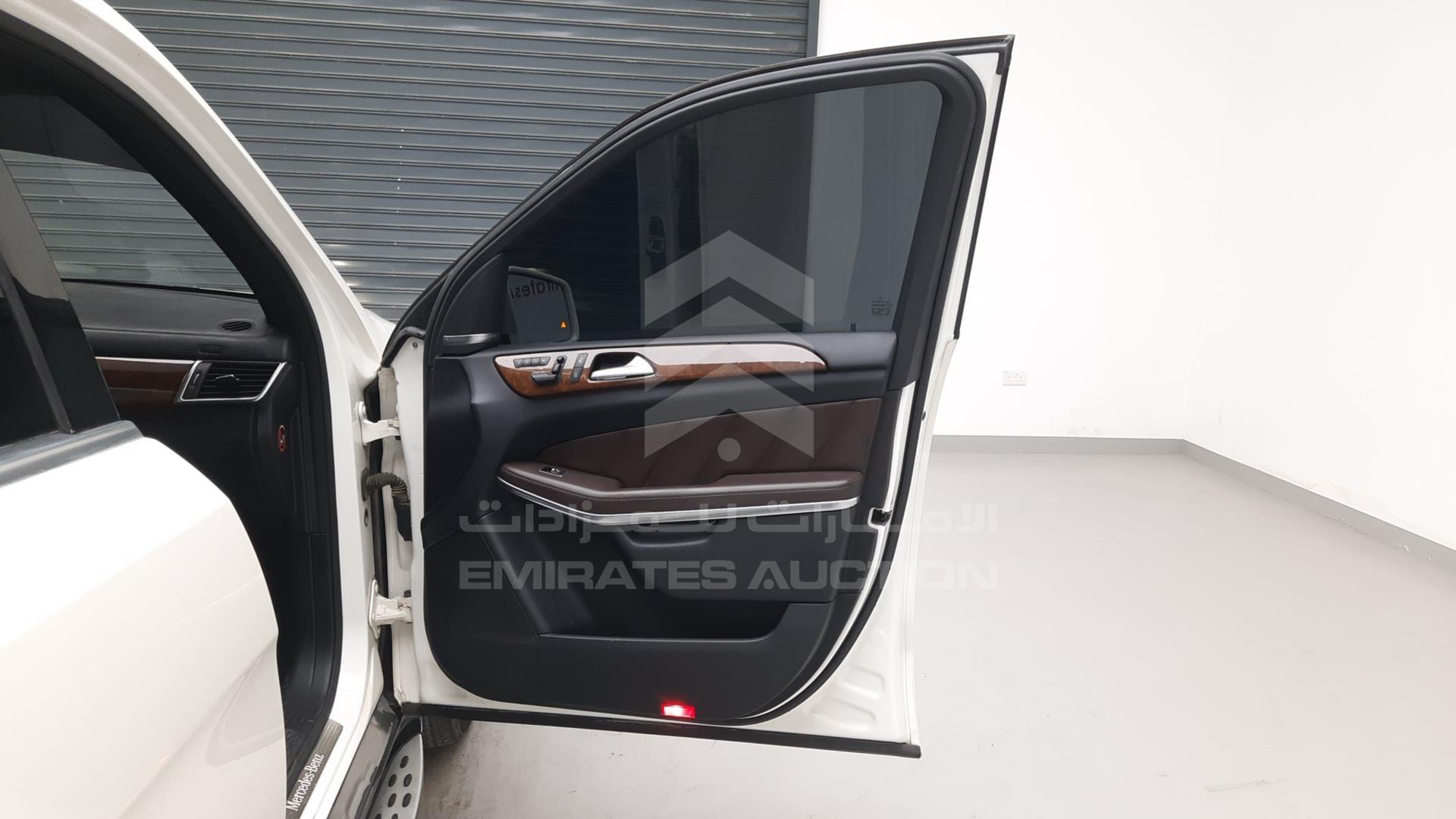 2014 MERCEDES GL 500 VIN: WDCDF7DEXEA368213