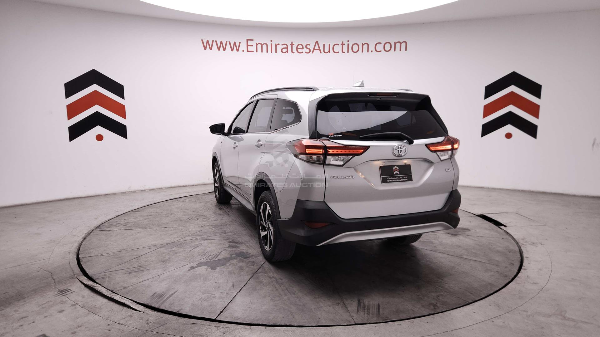 2019 TOYOTA RUSH VIN: MHKEF8BF4KK001301