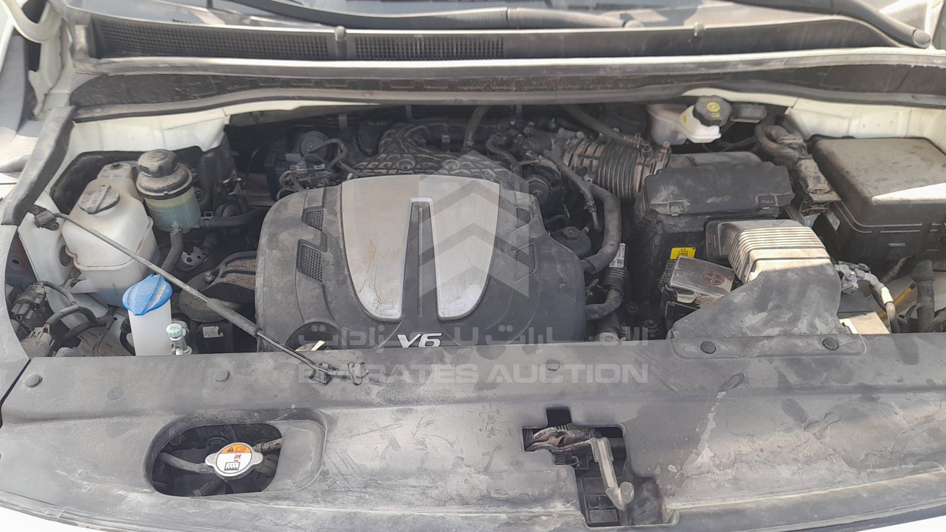 2020 KIA CARNIVAL VIN: KNAMB8122L6645483