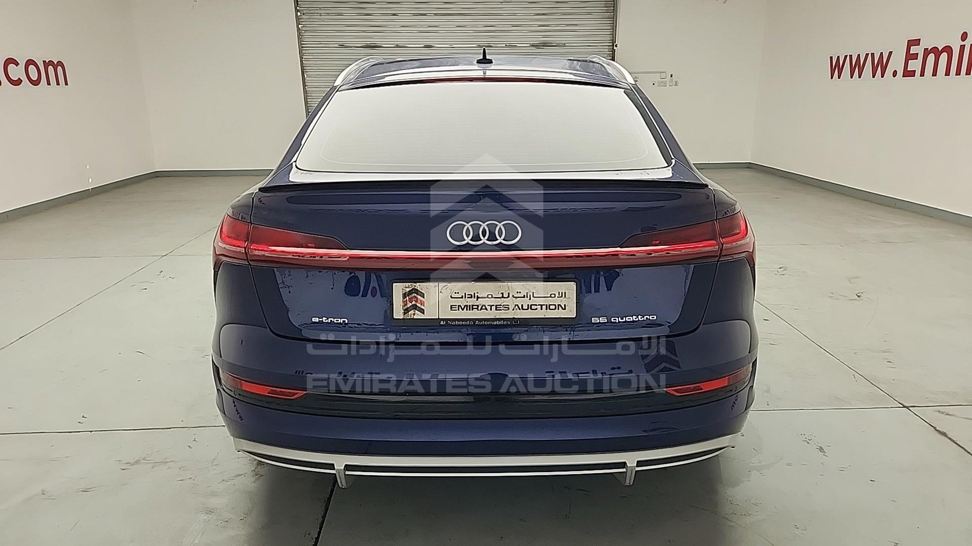 2022 AUDI E-TRON VIN: WA1ZZZGE0NB037591