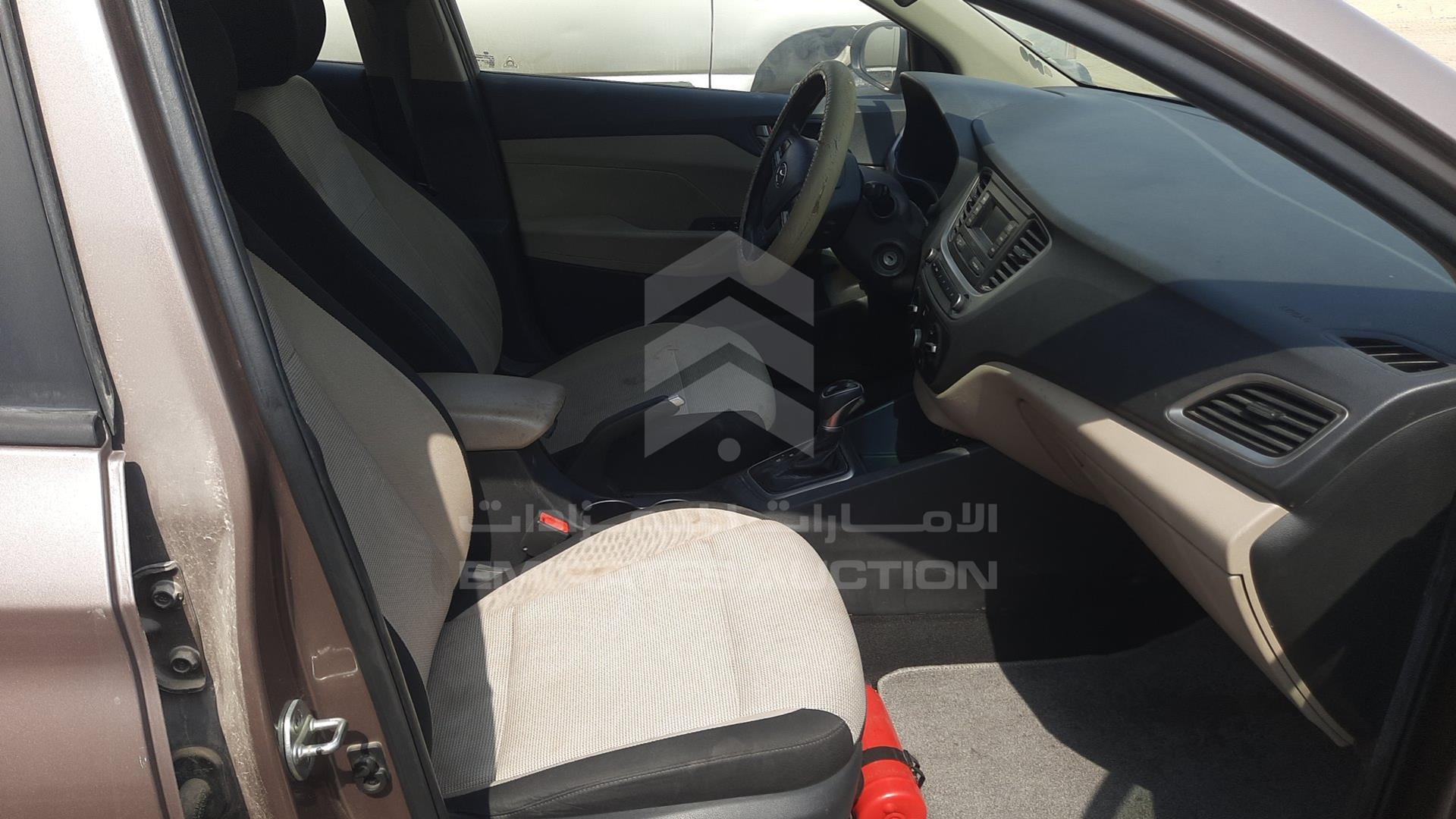 2019 HYUNDAI ACCENT VIN: MALC741C0KM095709