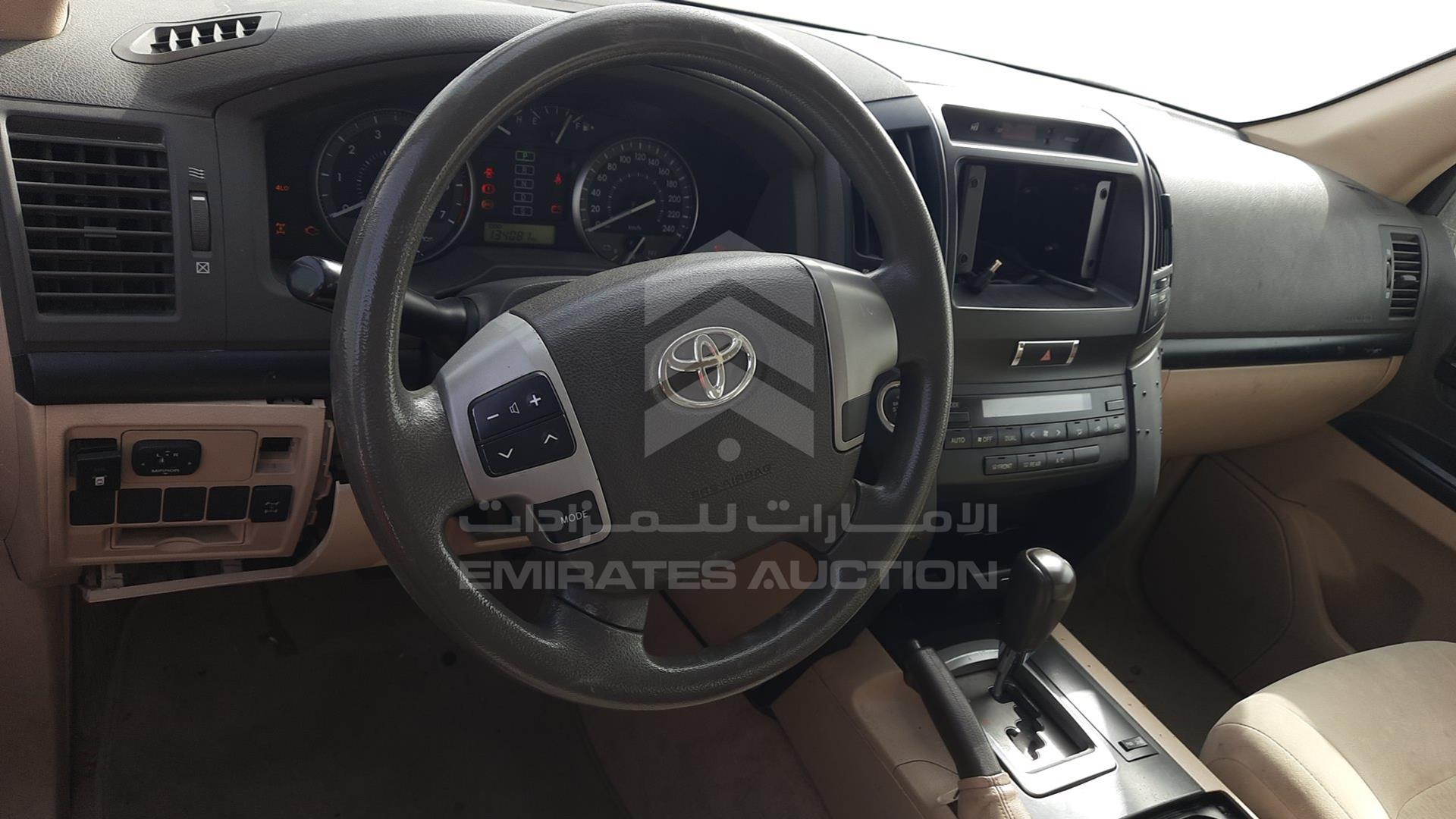 2013 TOYOTA LAND CRUISER VIN: JTMDU09J2D5072652