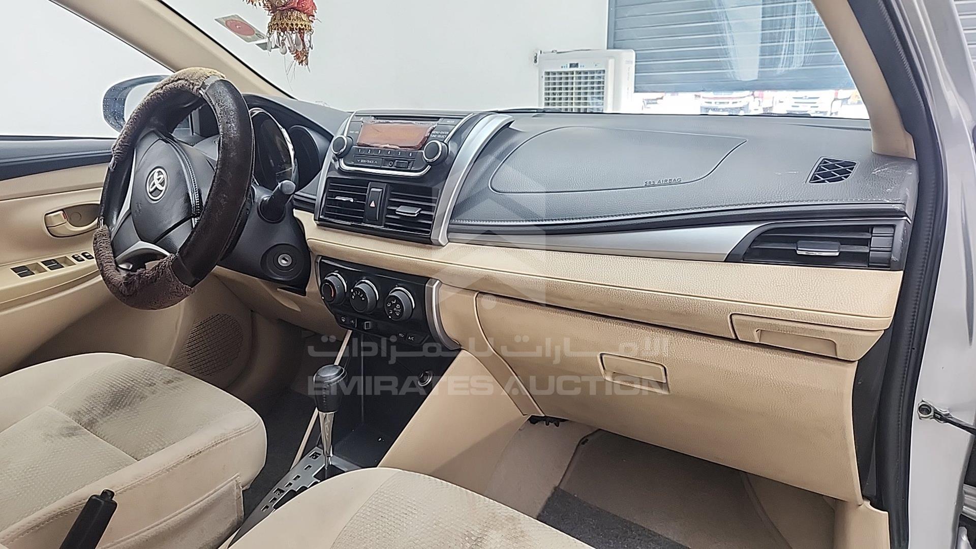 2015 TOYOTA YARIS VIN: MHFBT9F37F6037305