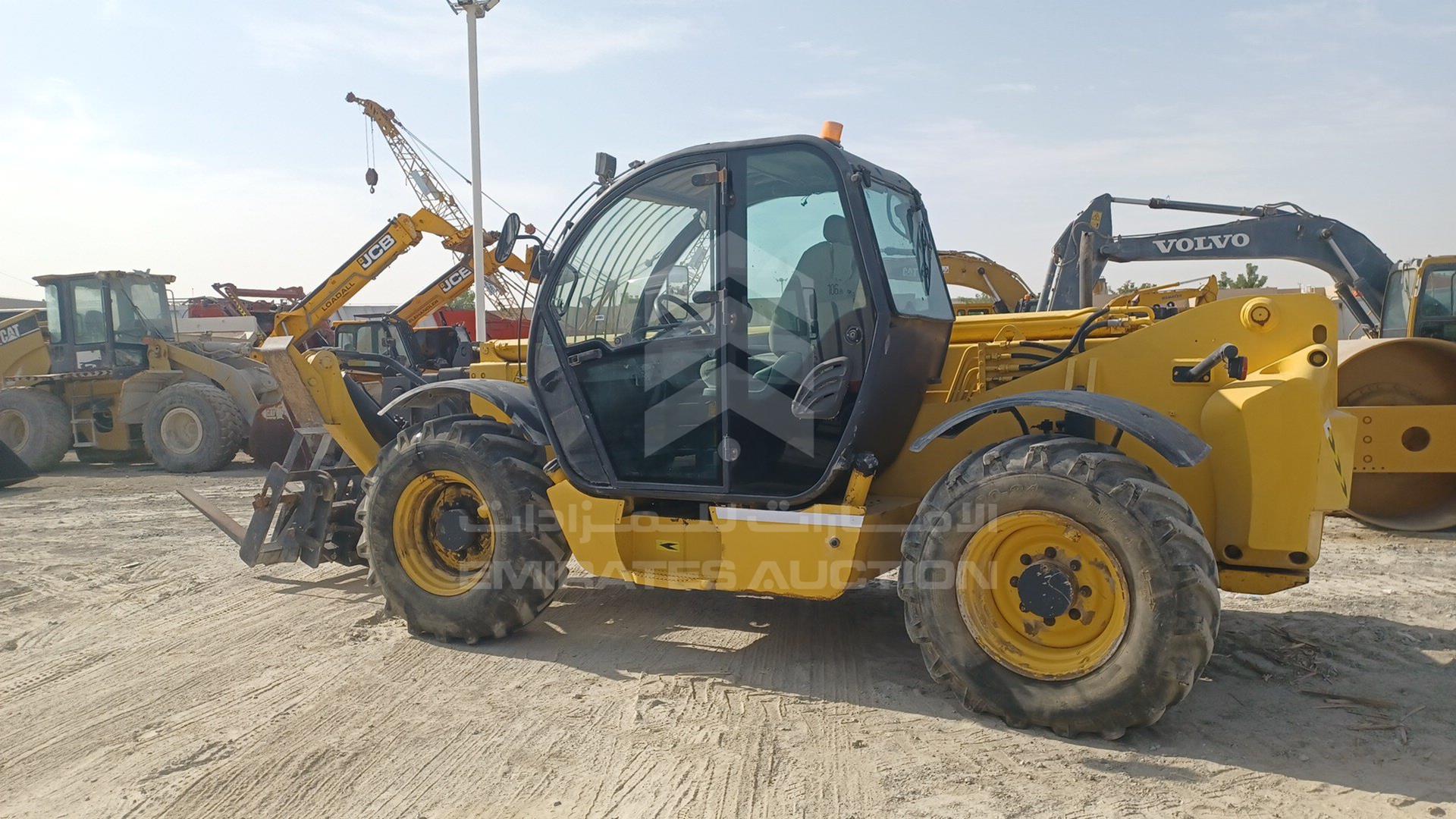 2007 NEW HOLLAND LM 1745 VIN: FNHNH17MN7HK37134