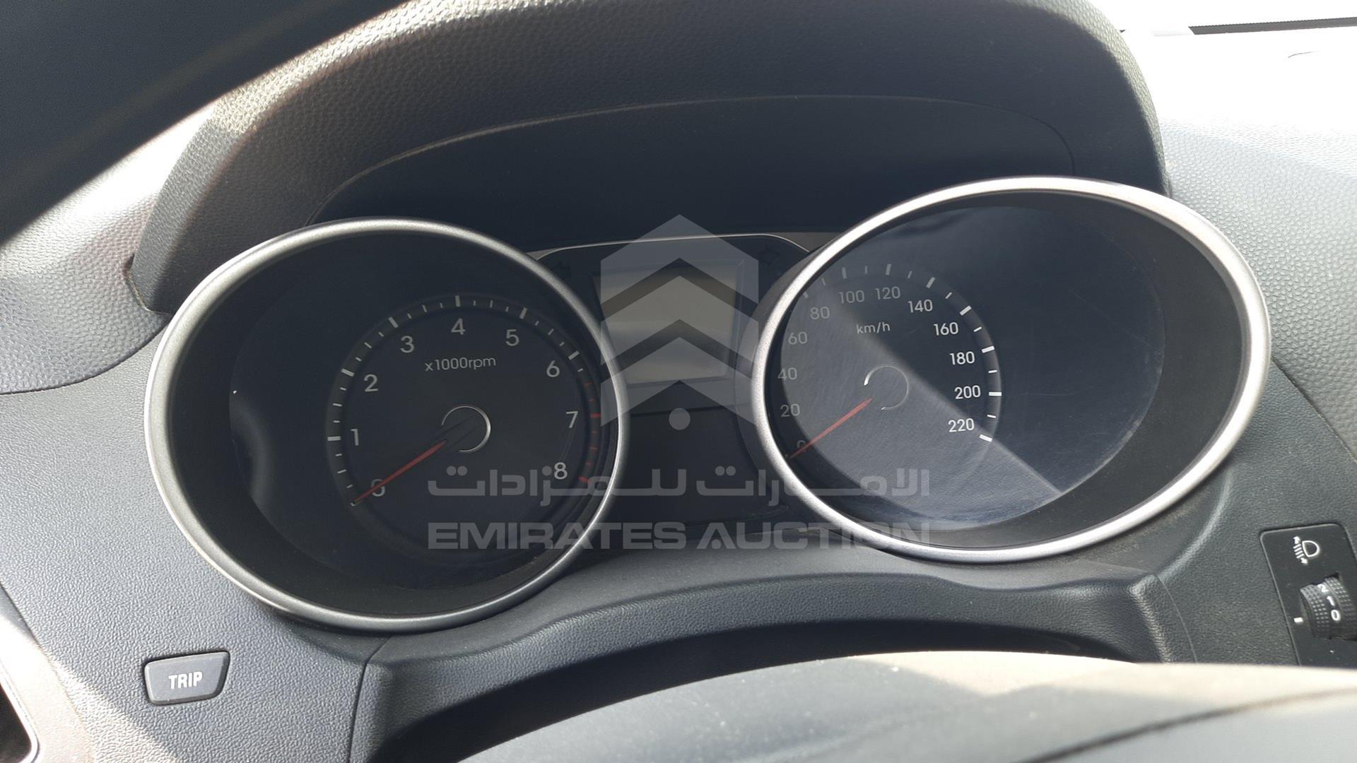 2015 HYUNDAI TUCSON VIN: KMHJT81E7FU056065