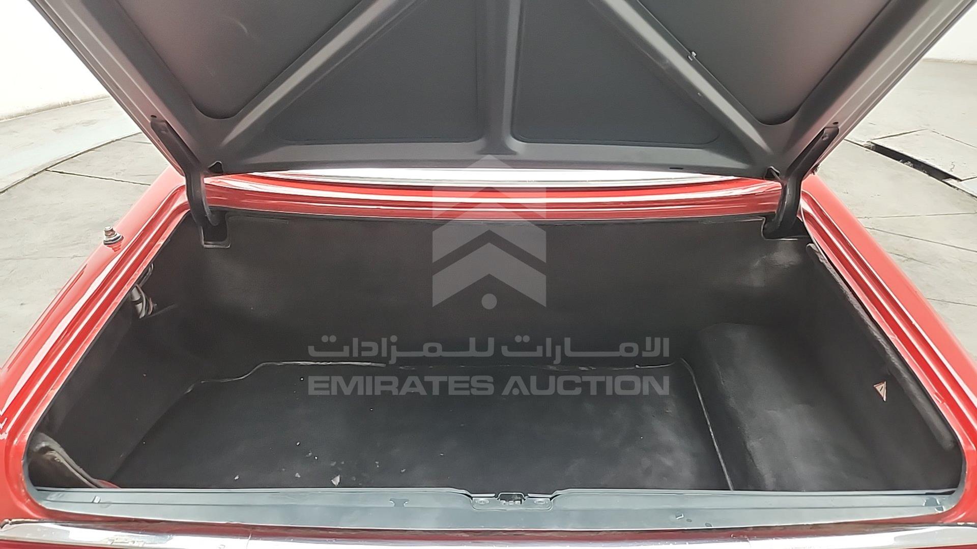 1984 MERCEDES SL 380 VIN: WDB1070451A002095
