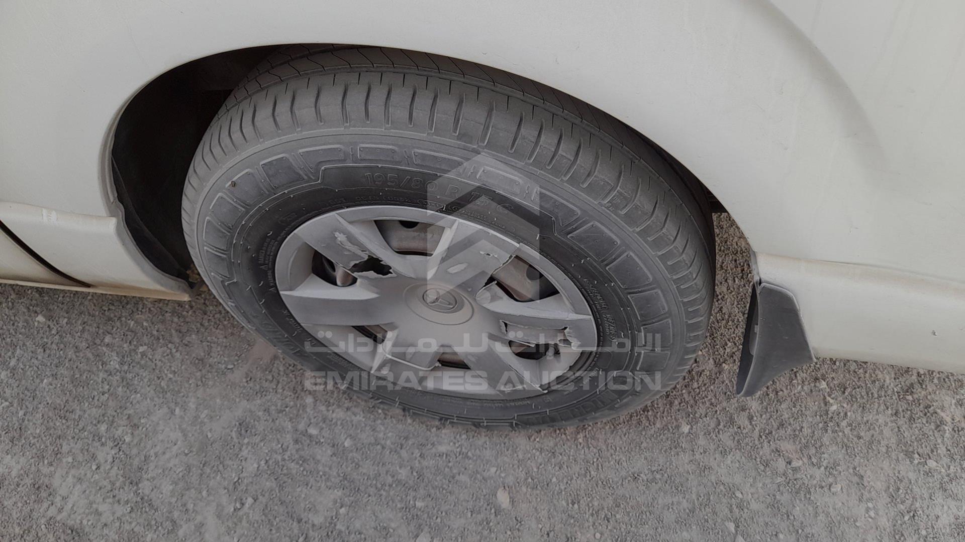 2013 TOYOTA HIACE VIN: JTFHX02P1D5002350