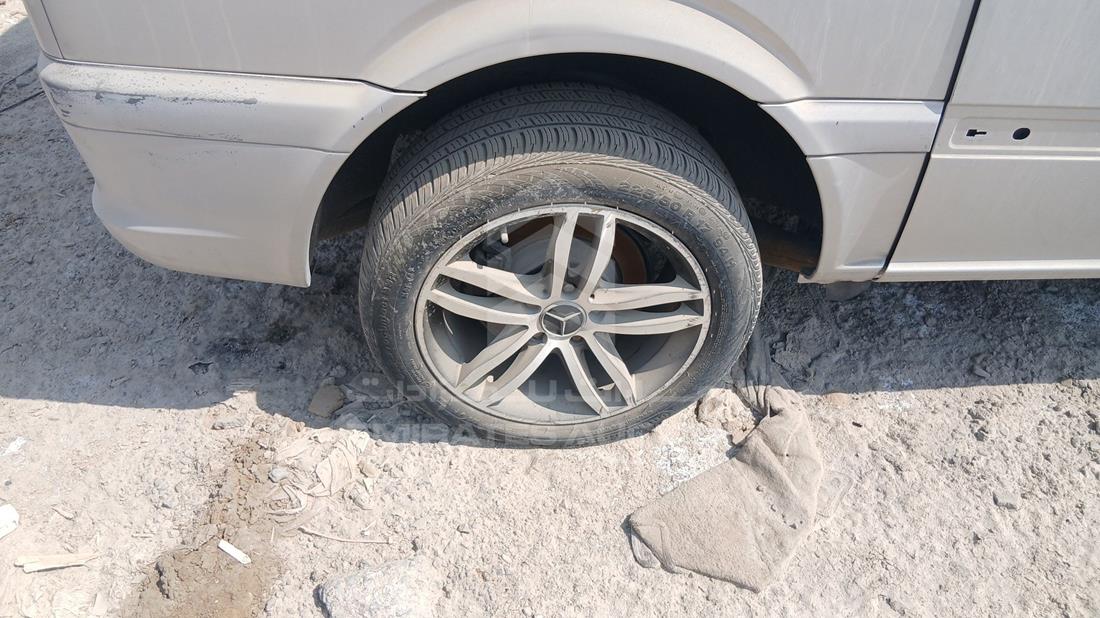 2015 Mercedes Vito — Rear Right Tyre — Photo 26