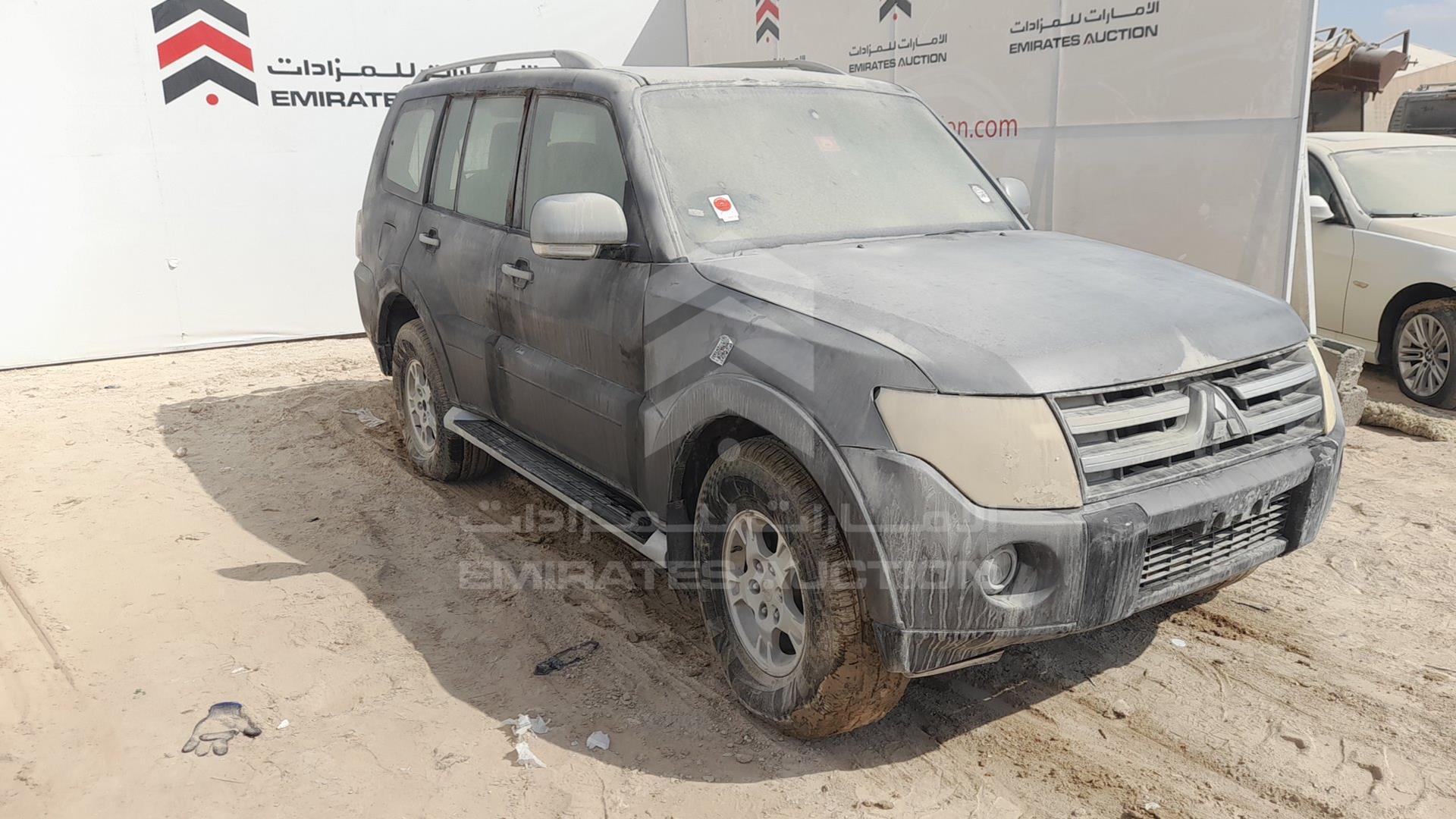 2007 MITSUBISHI PAJERO VIN: JMYLRV93W7J716768