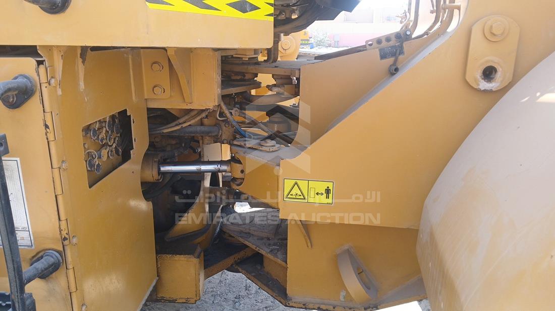 2013 Caterpillar 950H — Front Right Passenger Seat View — Photo 21